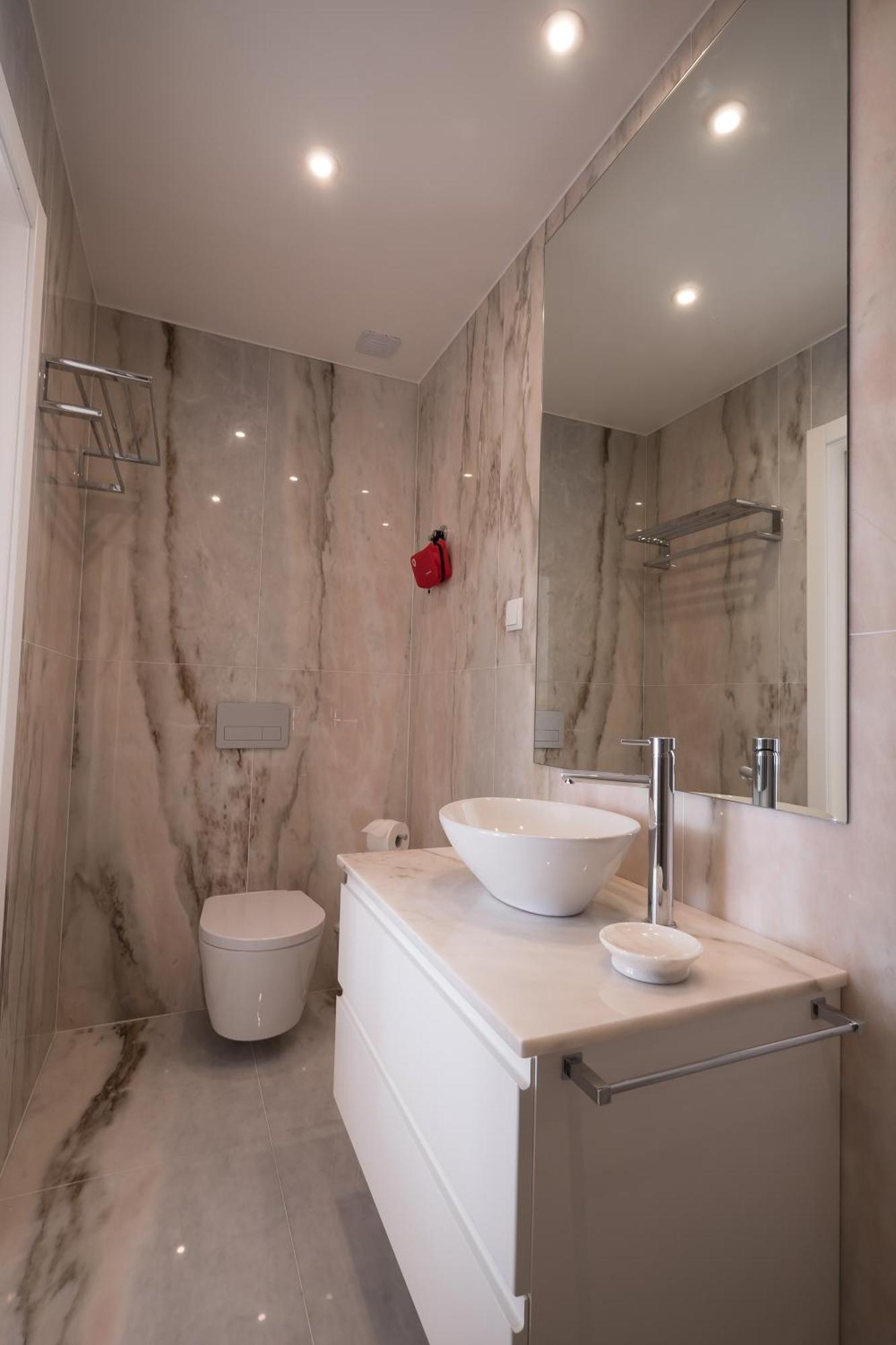 Castle Terrace Exclusive Apartment - Home By The Castle Apartment Lisbon Luaran gambar